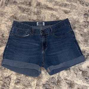 Levi’s Signature Denim Shorts
